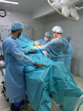 В Оренбургском областном центре хирургии и травматологии проведена уникальная операция
