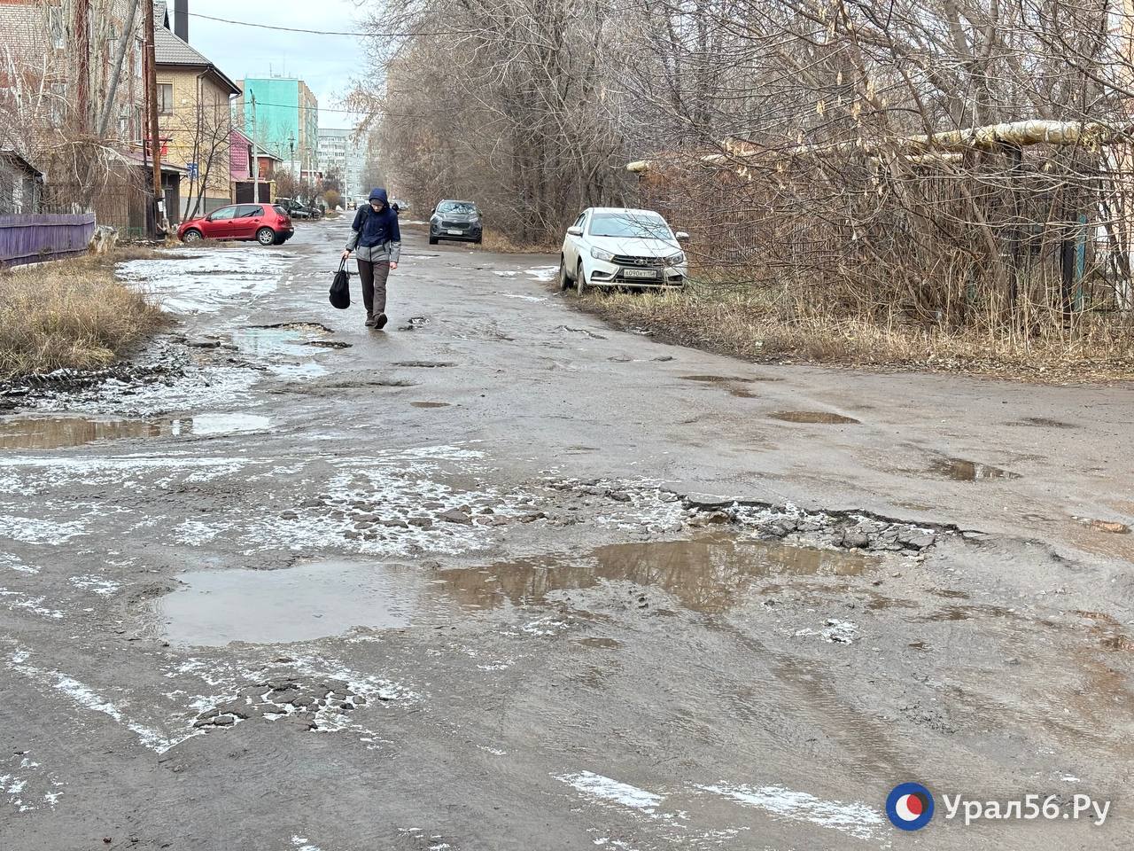«По волнам ездим и ходим»: ТОП убитых дорог Оренбурга по версии жителей города «По волнам ездим и ходим»: ТОП убитых дорог Оренбурга по версии жителей города