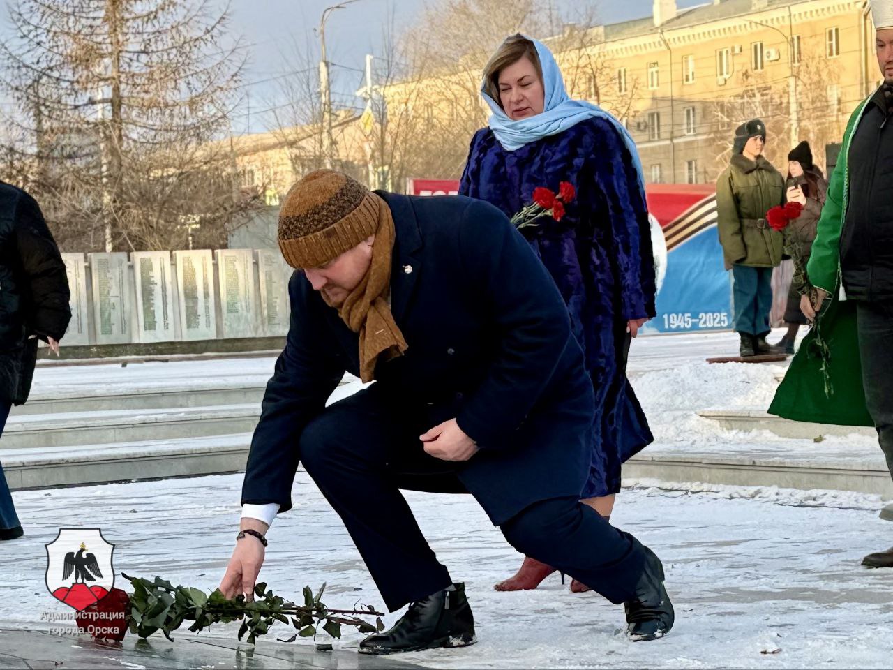 Слава Героям – живым и павшим Слава Героям – живым и павшим