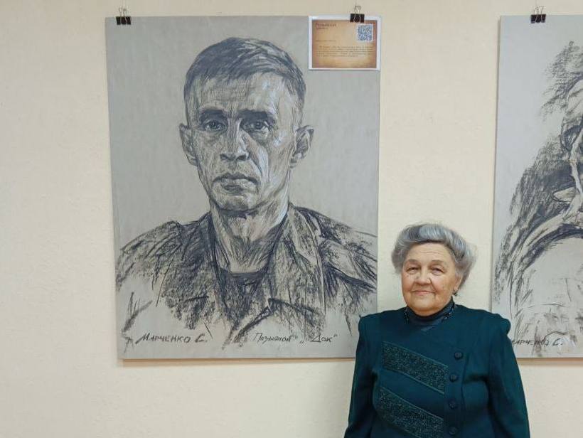 В Оренбургской области открылась передвижная выставка «Уголь Донбасса» с портретом врача-травматолога из Орска В Оренбургской области открылась передвижная выставка «Уголь Донбасса» с портретом врача-травматолога из Орска