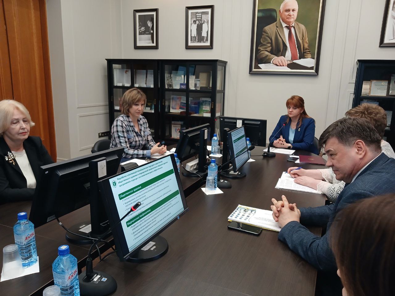 Правительством региона подписано соглашение о сотрудничестве с Национальным медицинским исследовательским центром терапии и профилактической медицины Правительством региона подписано соглашение о сотрудничестве с Национальным медицинским исследовательским центром терапии и профилактической медицины