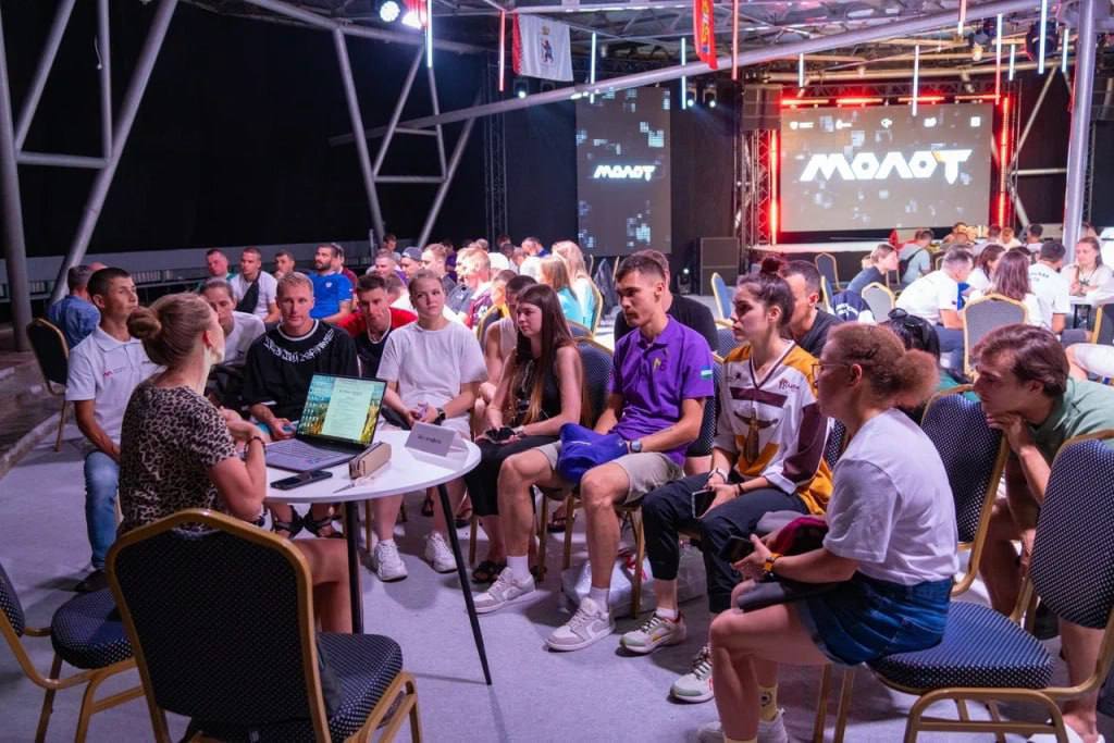 Стартует новый сезон проекта для работающей молодёжи «МолоТ» Стартует новый сезон проекта для работающей молодёжи «МолоТ»