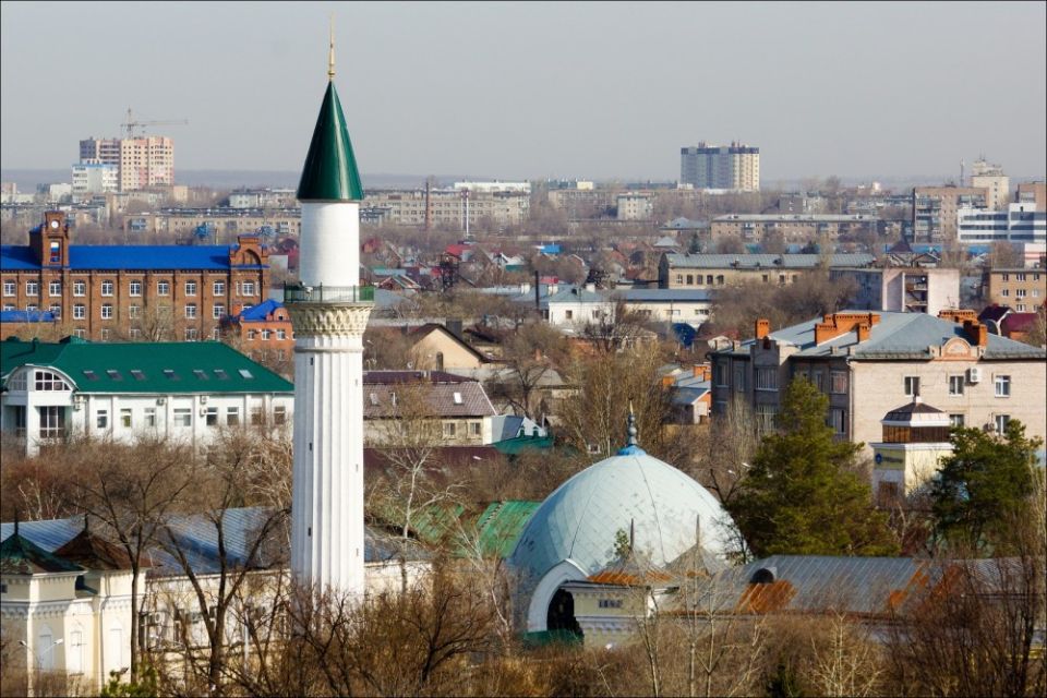 В Оренбургской области с 1 января 2026 года увеличат выплаты семьям с приемными детьми