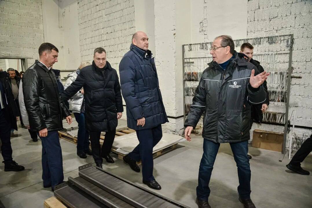 Губернатор Евгений Солнцев посетил производственный комплекс в Бузулуке Губернатор Евгений Солнцев посетил производственный комплекс в Бузулуке