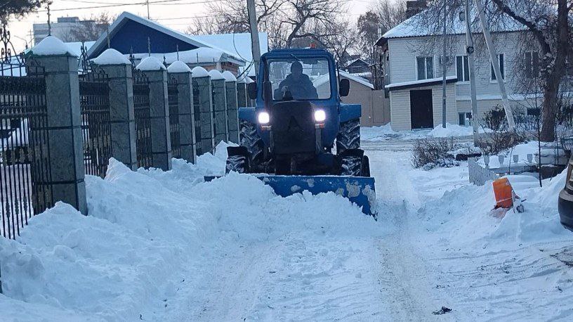 7157 кубометров снега вывезли за минувшие выходные с улиц Оренбурга 7157 кубометров снега вывезли за минувшие выходные с улиц Оренбурга