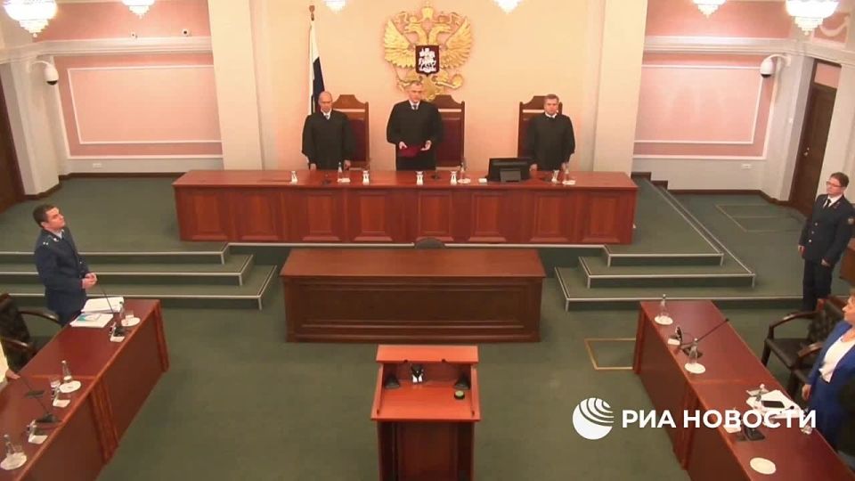 Верховный суд поставил точку — квартира остается за Полиной Лурье