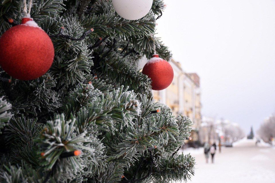 В Оренбурге отремонтировали дороги, ведущие к местам новогодних гуляний