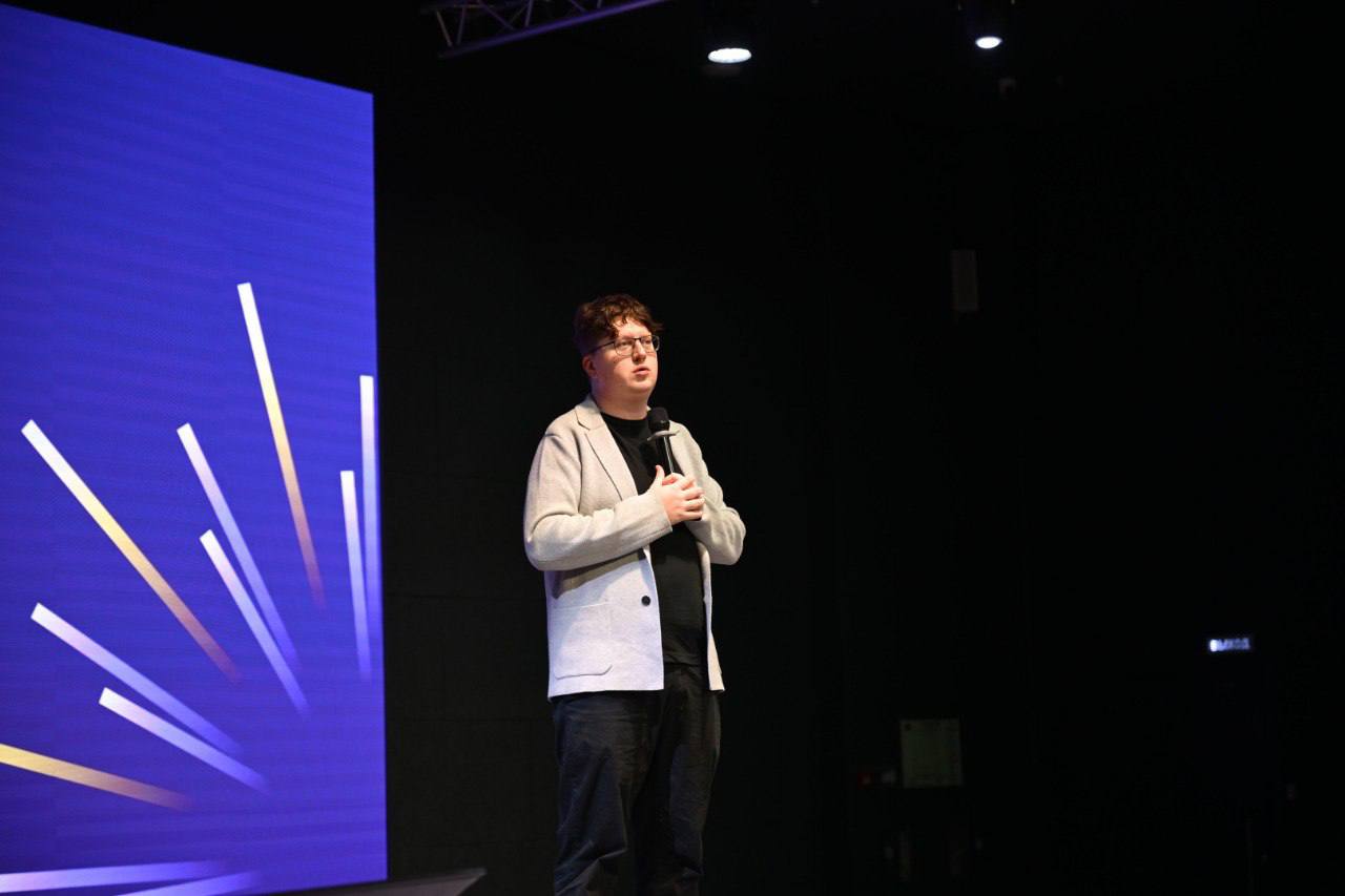 Первый съезд учителей информатики Оренбургской области объединил 360 педагогов региона Первый съезд учителей информатики Оренбургской области объединил 360 педагогов региона