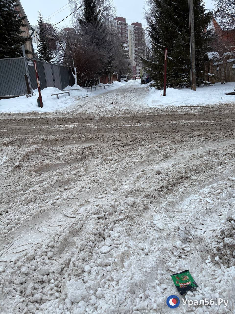 К концу ноября здесь было «море», а теперь сугробы К концу ноября здесь было «море», а теперь сугробы