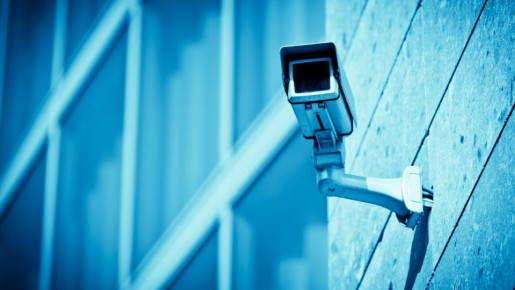 Суд растопил преграды: жильцы добились доступа к видео с камер наблюдения