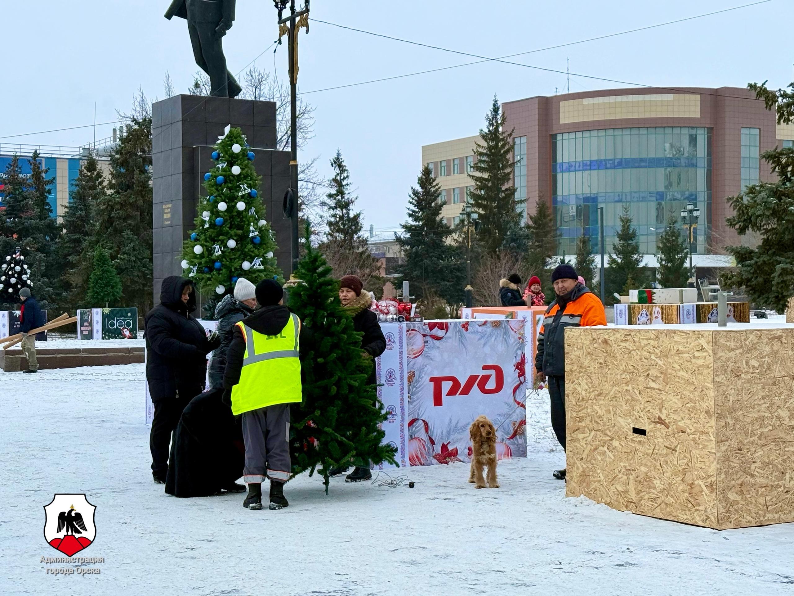 Прошлой ночью в Орске кто-то пытался украсть Новый год Прошлой ночью в Орске кто-то пытался украсть Новый год