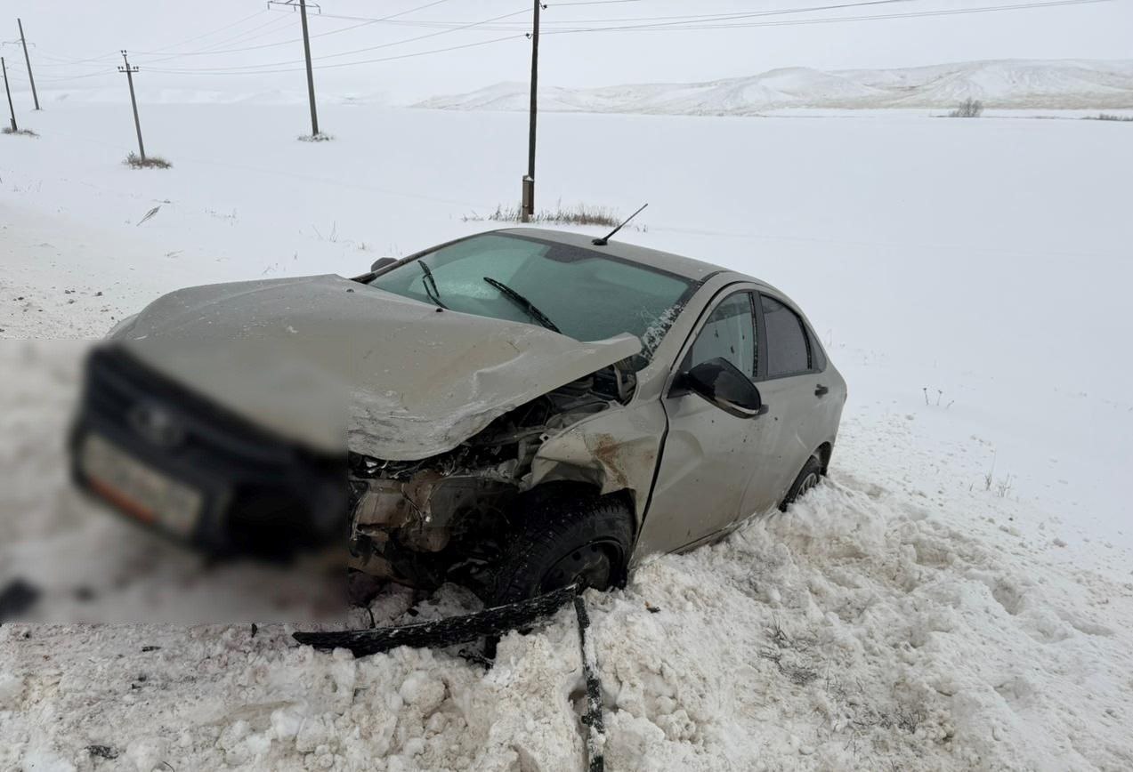 В ДТП в Шарлыкском районе пострадали трое детей и пятеро взрослых