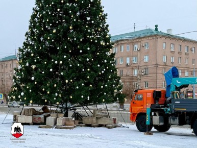 Прошлой ночью в Орске кто-то пытался украсть Новый год