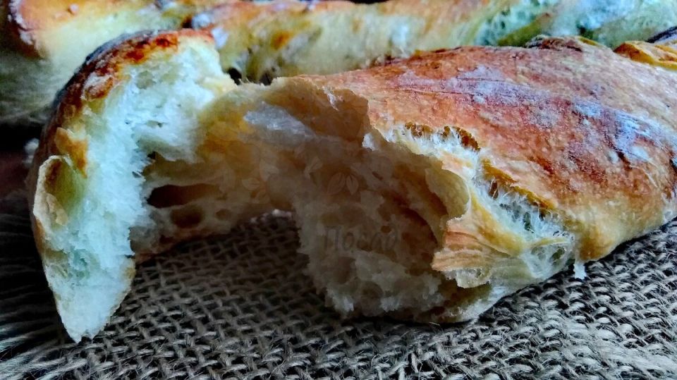 Хрустящие багеты для идеального утра: простые секреты выпечки