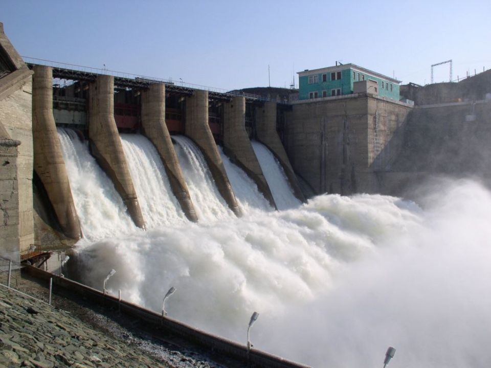 Не ждать прогноза: Оренбуржье настаивает на увеличении сброса воды из Ириклы