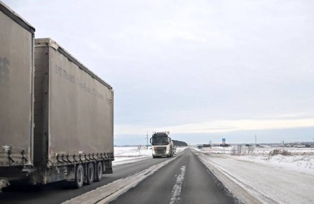 В Самарской области на трассе М-5 временно ограничили движение маршруток и грузовиков