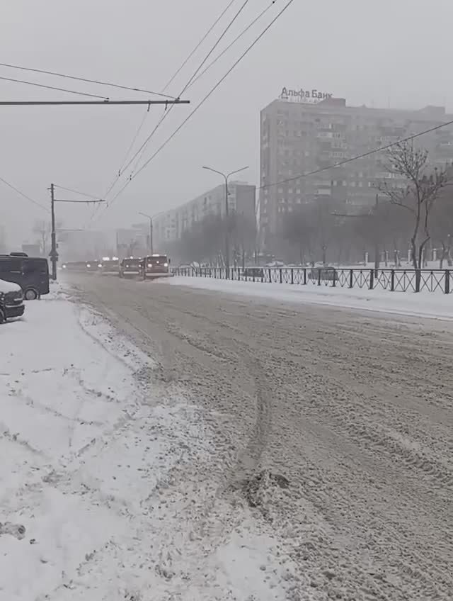 Городские службы работают в усиленном режиме из-за снегопада