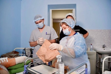 В Оренбурге врачи за праздники провели 193 срочные операции