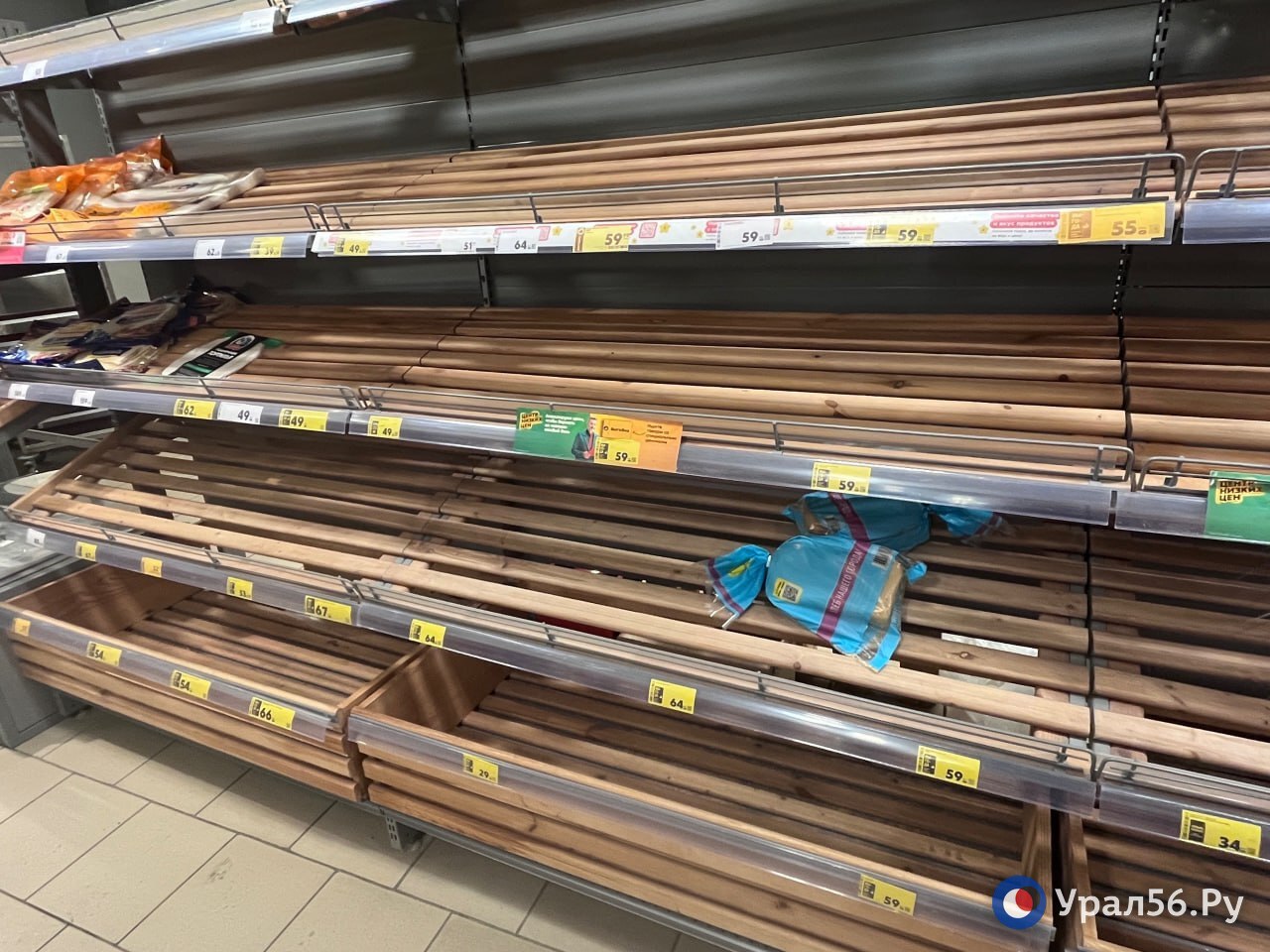 Трасса Оренбург - Орск на востоке области закрыта уже 2 суток Трасса Оренбург - Орск на востоке области закрыта уже 2 суток