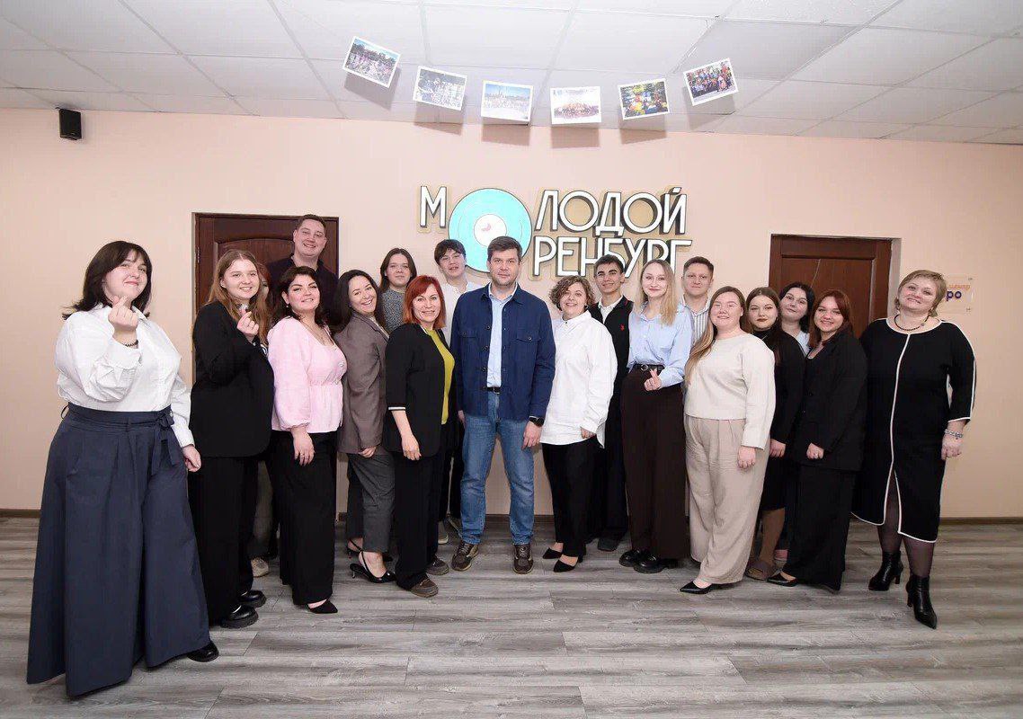 Альберт Юмадилов встретился с молодежью Оренбурга Альберт Юмадилов встретился с молодежью Оренбурга