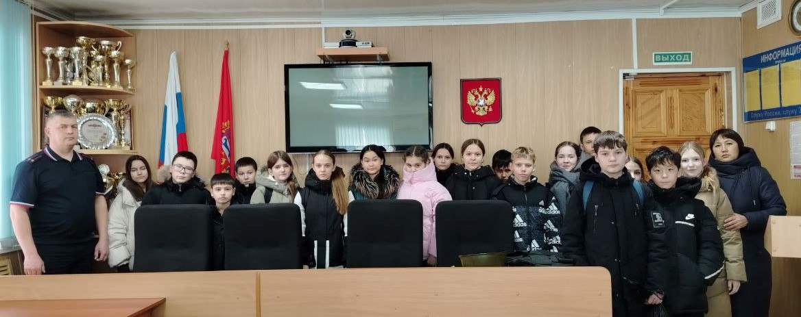 Отдел полиции Первомайского района открыл свои двери «Студенческому десанту»