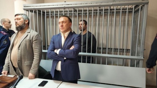 ��������� ����������� � ����� � ��������� �������� ��������� � ���� �� �����