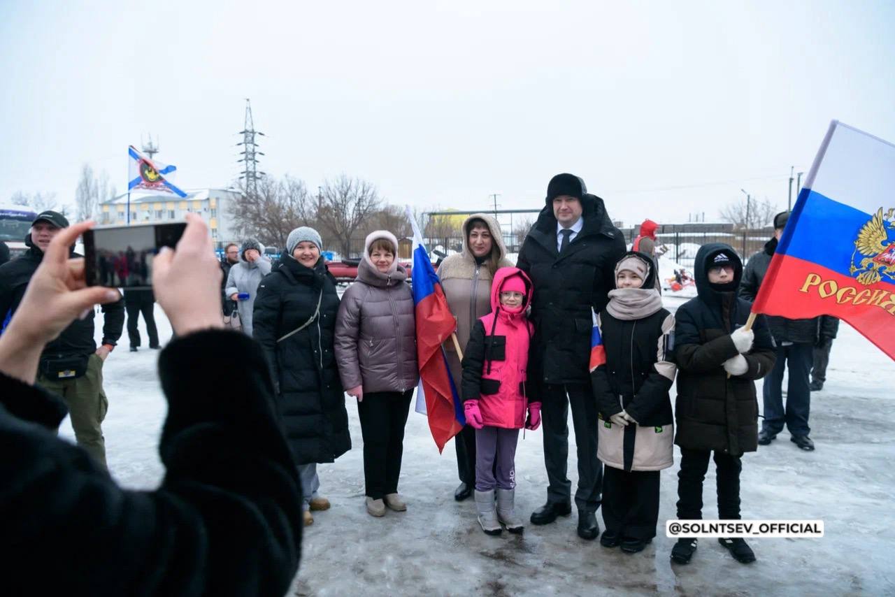 Евгений Солнцев: Сегодня мы отправили очередной гуманитарный конвой Евгений Солнцев: Сегодня мы отправили очередной гуманитарный конвой