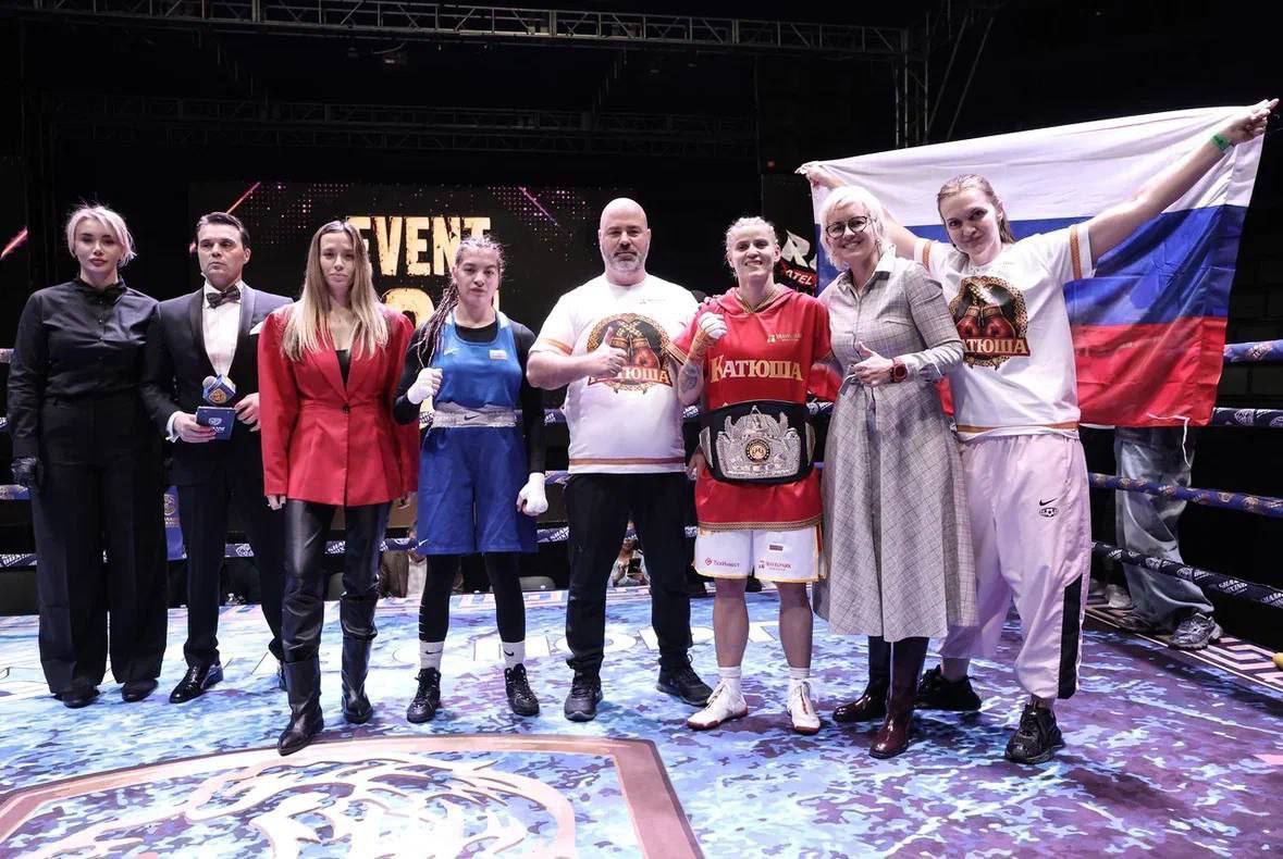 Екатерина Сычева из Оренбурга стала чемпионкой мира по боксу Екатерина Сычева из Оренбурга стала чемпионкой мира по боксу