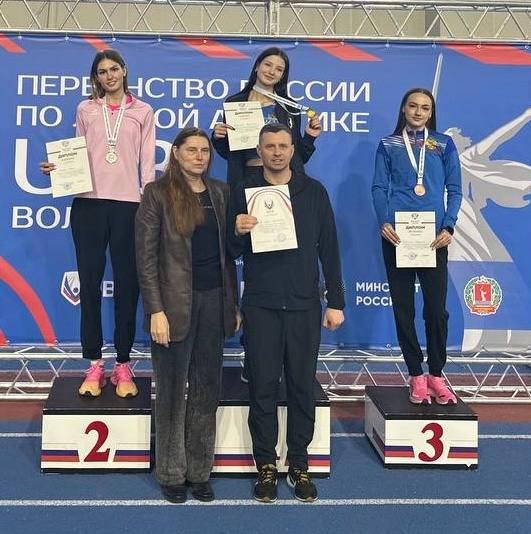 Оренбургские легкоатлеты оказались быстрее и выше на первенстве России