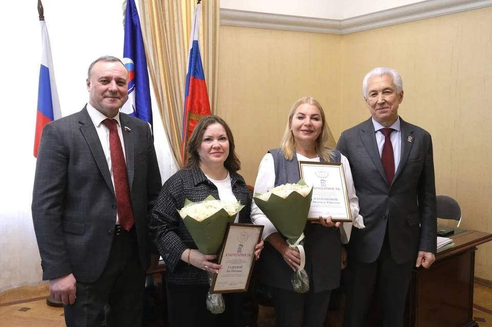 В Москве наградили воспитательниц из Бугуруслана, спасших детей от мужчины с ножом