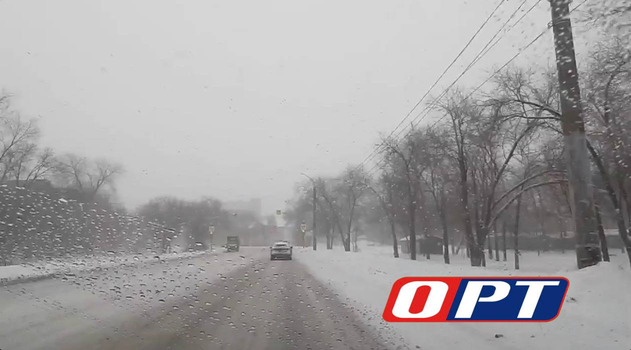 На федеральных трассах Оренбуржья продлили ограничения до 17:00