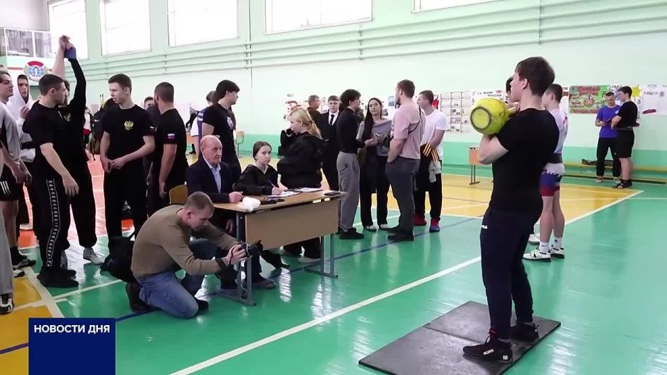 � ��-��, �����!. � ��������� ������ ������������ ��� �������� "� ��-��, �����!". ���� ���� � �������� ������������������ ����� 90 ������ ���������� ������. �� ���� ���������� ����� �9 ���������� ��������� ����...