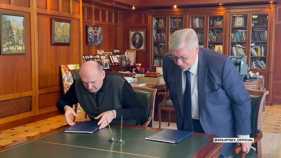 Евгений Солнцев: Поездки в столицу – это всегда десятки встреч, которые в конечном итоге влияют на развитие всей нашей Оренбургской области