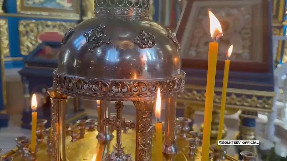 Губернатор Оренбуржья передал главному храму Астаны икону святого Зосимы Оренбургского