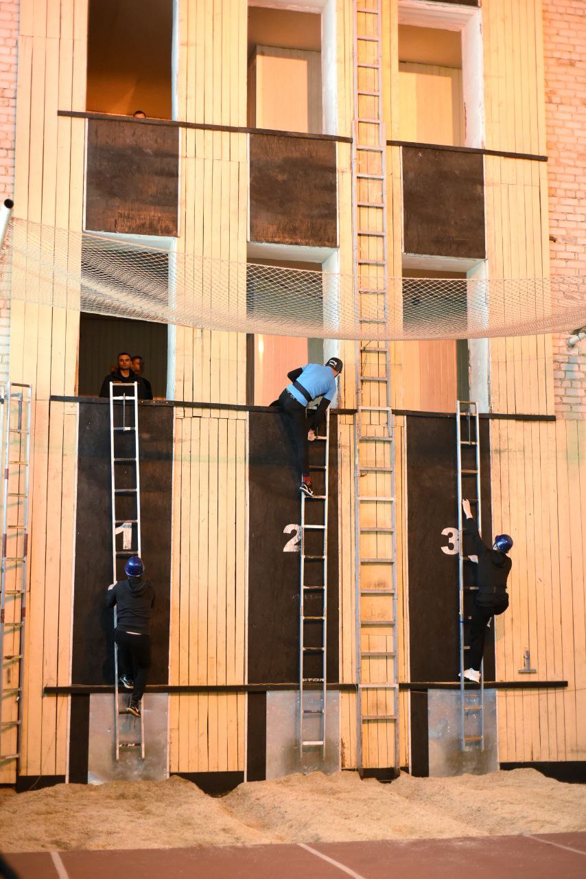 В Оренбурге определили сильнейших в пожарноспасательном спорте В Оренбурге определили сильнейших в пожарноспасательном спорте