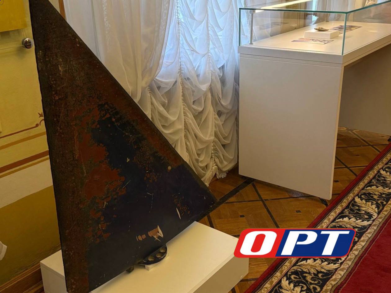 В Оренбурге музей получил более 80 космических артефактов, включая зуб мегалодона В Оренбурге музей получил более 80 космических артефактов, включая зуб мегалодона