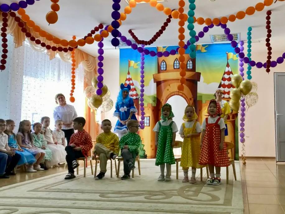 Полвека в мире детства: детский сад № 102 отмечает юбилей Полвека в мире детства: детский сад № 102 отмечает юбилей