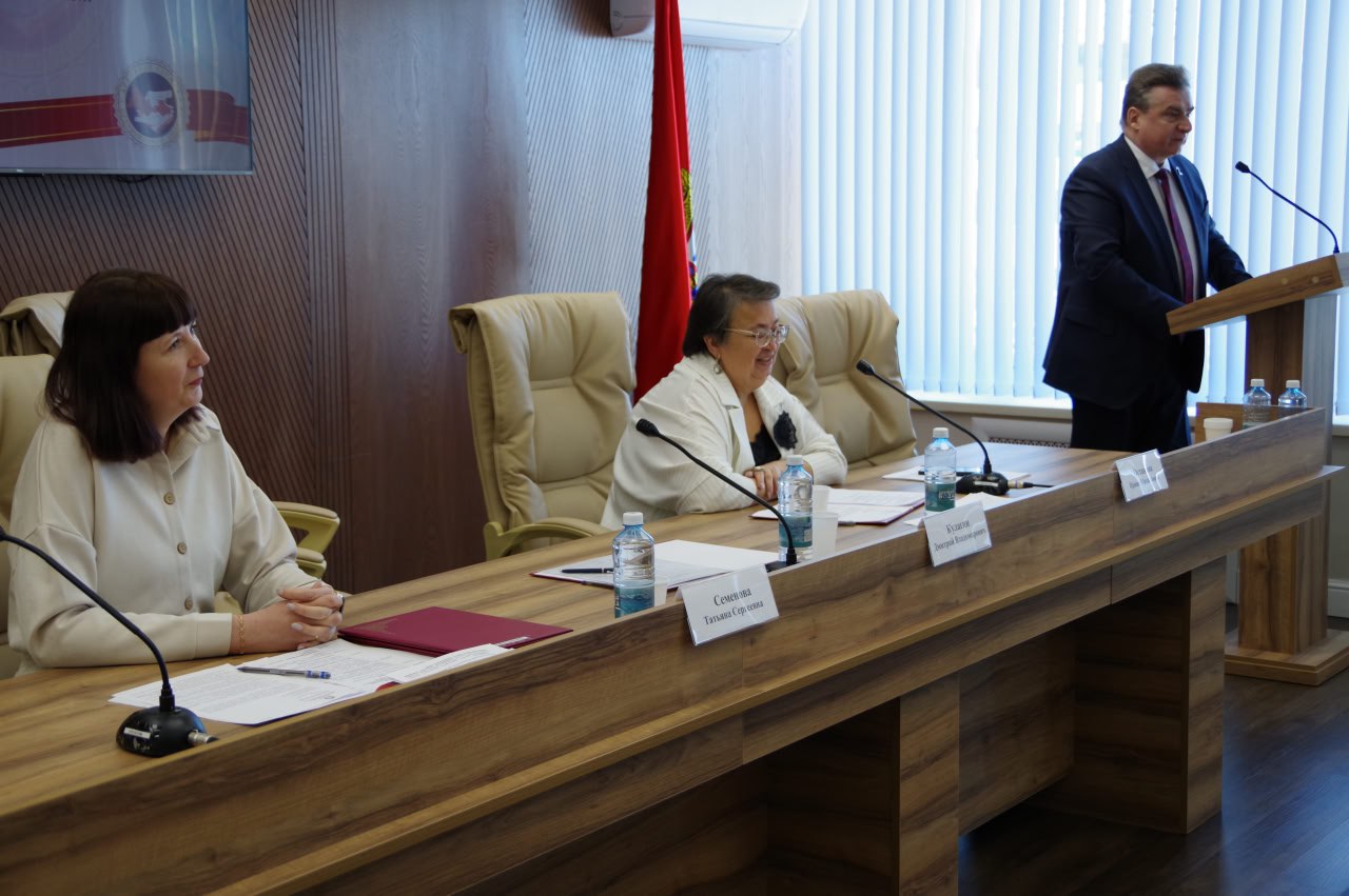 Архивисты Оренбуржья подвели итоги года Архивисты Оренбуржья подвели итоги года