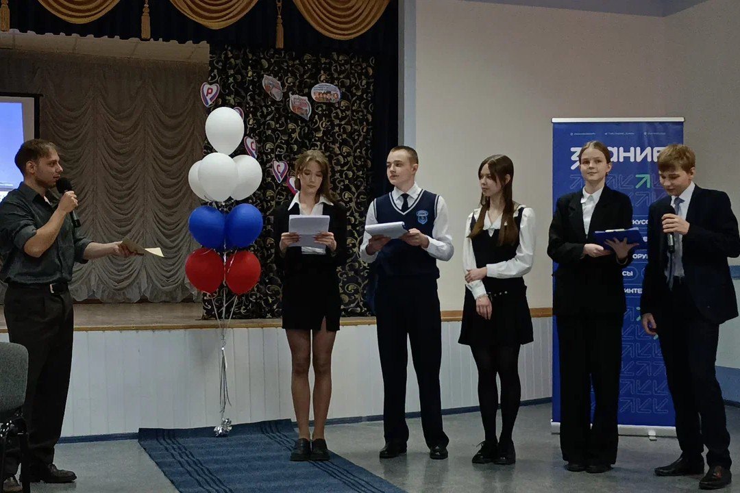 В Оренбурге прошли встречи с актером Александром Сетейкиным в рамках проекта «Чтецкие программы» В Оренбурге прошли встречи с актером Александром Сетейкиным в рамках проекта «Чтецкие программы»