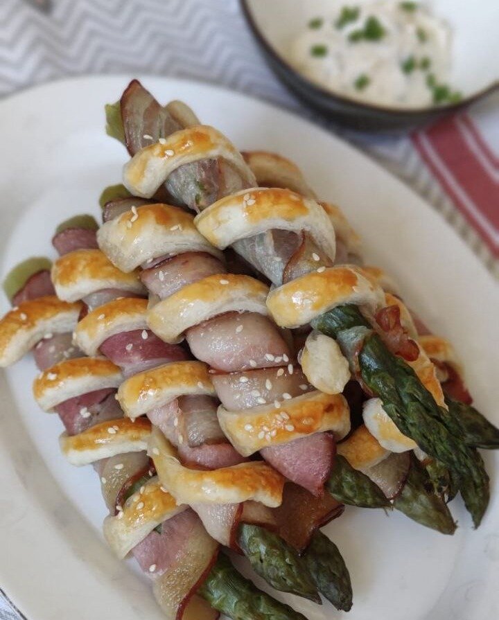 Спаржа в беконе: оригинальный закусочный шедевр