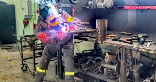 ����� ������������� �������� ����� �������� ������������� � ����� ���������� � ���������