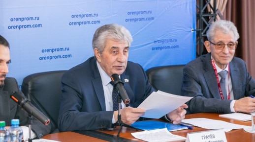 Председатель Заксоба Сергей Грачев заявил, что рейтинг оренбургских предприятий напрямую влияет на их экономическую деятельность