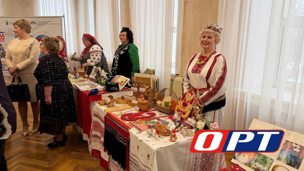 В Оренбурге открыли Год единства народов России в системе образования В Оренбурге открыли Год единства народов России в системе образования