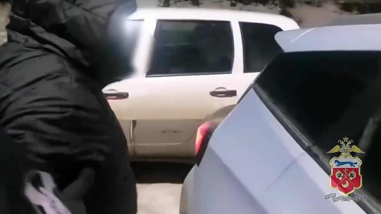 Полиция задержала хулигана с резонансного видео в Орске