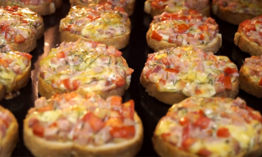 Ленивая пицца: быстро и вкусно для вашего стола