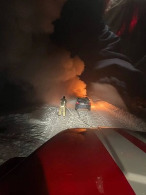 В Оренбургском районе ночью сгорел Opel Astra