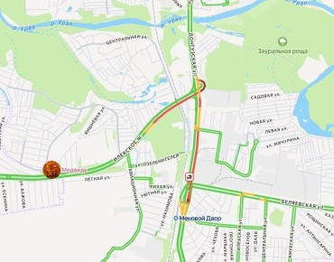 На ул. Донгузской в Оренбурге снова утренние пробки и ДТП