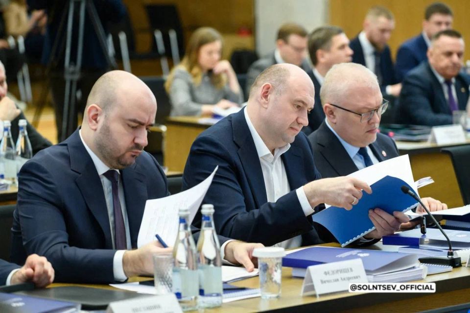 Евгений Солнцев: Принял участие в заседании Совета под председательством полномочного представителя Президента Российской Федерации в ПФО Игоря Анатольевича Комарова в Нижнем Новгороде