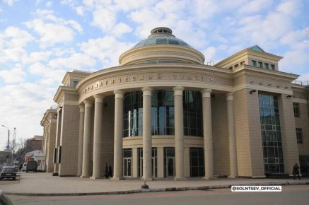 Евгений Солнцев: Оренбургский государственный драматический театр имени Максима Горького сегодня отметил 170-летие