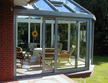 Стеклокомпозитные окна и двери: непревзойденные преимущества над традиционными решениями